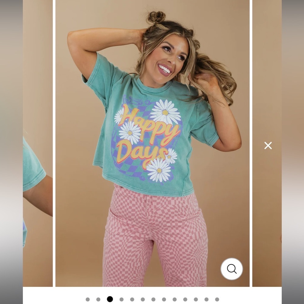 Women’s Cropped T-shirt sz M
